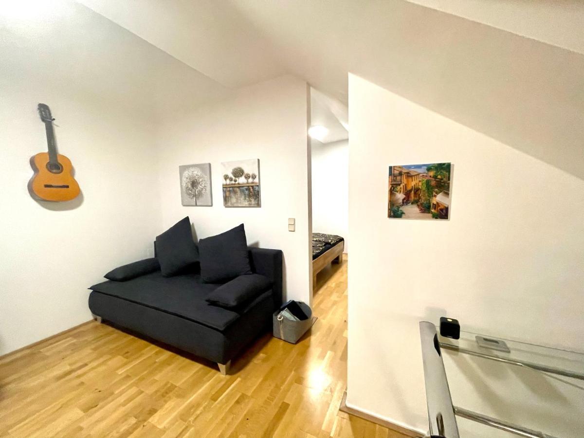 Klimatisiertes, Ruhiges Dachgeschoss Cityapartment Im Zentrum Wiens Vídeň