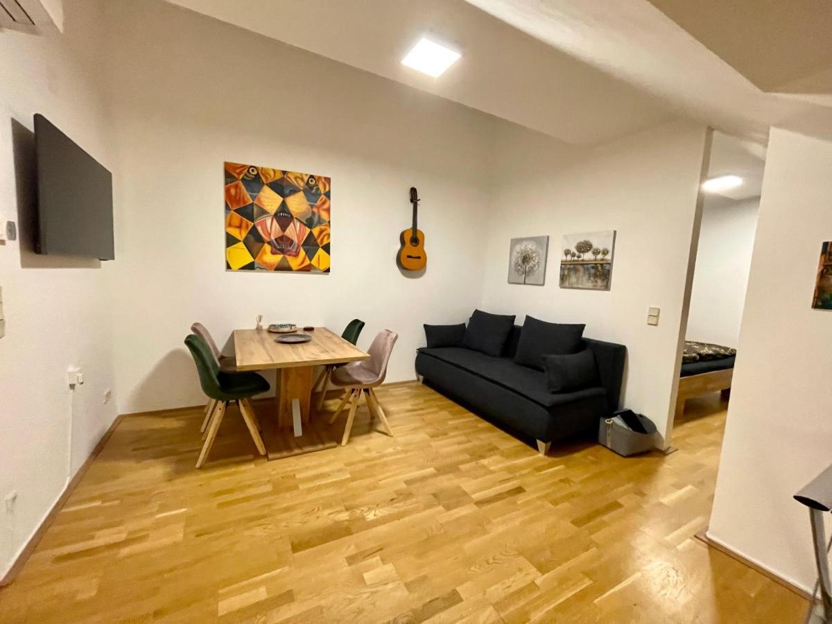 Apartmán Klimatisiertes, Ruhiges Dachgeschoss Cityapartment Im Zentrum Wiens Vídeň