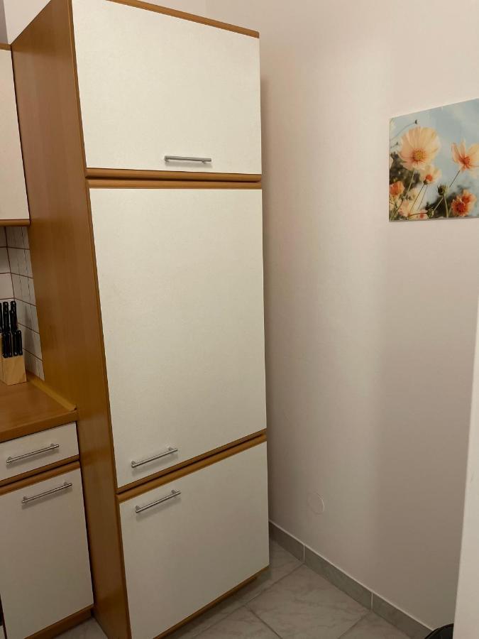Klimatisiertes, Ruhiges Dachgeschoss Cityapartment Im Zentrum Wiens Apartmán